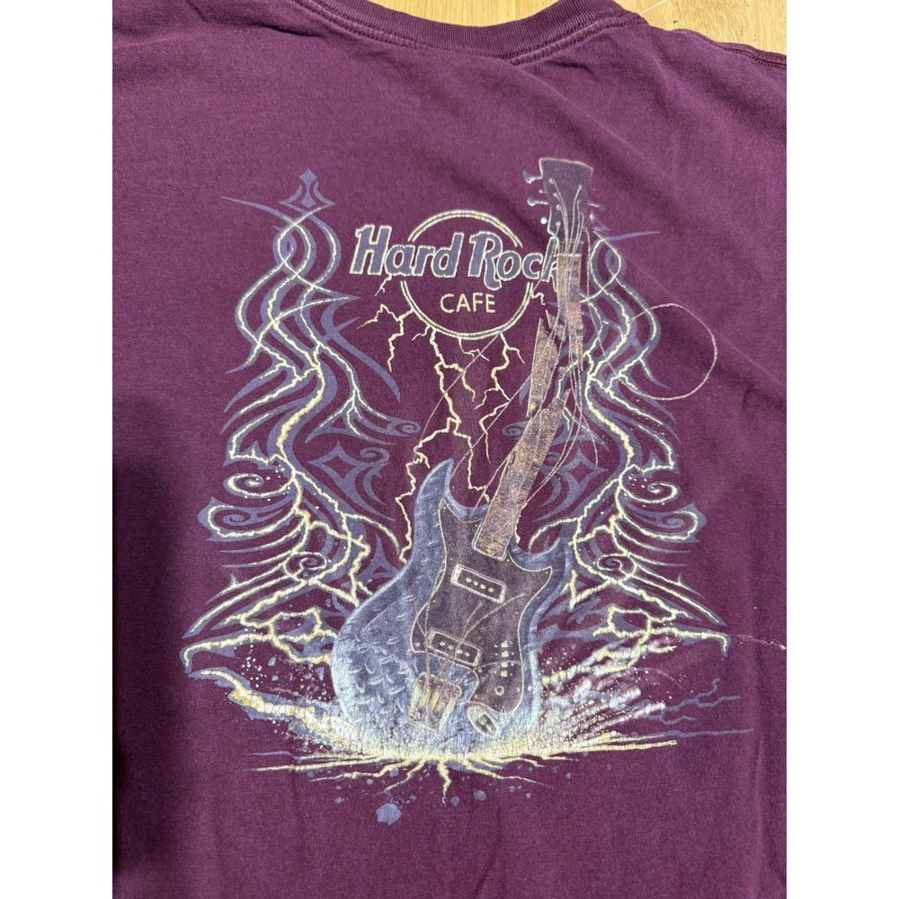 Hard Rock Cafe Washington DC T Shirt Mens XL Burgundy Guitar Lightning Graphic